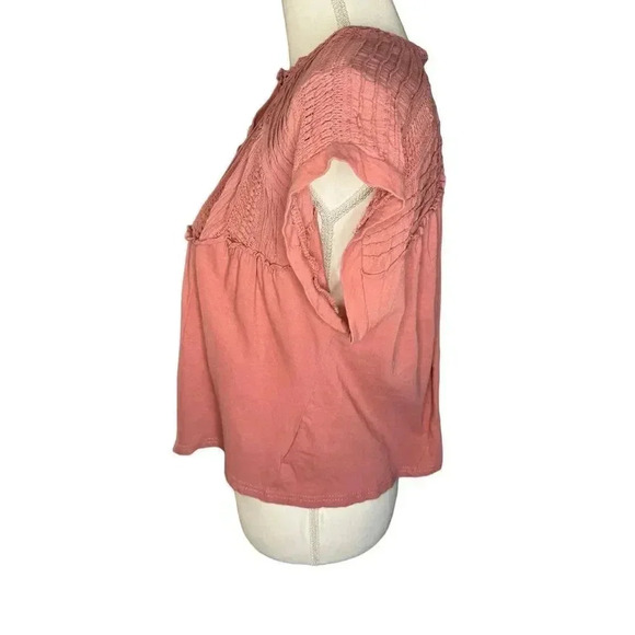ALYA‎ Women’s Small Oversized Pink Ruffled Button Front Boho Cropped Top - Picture 2 of 6